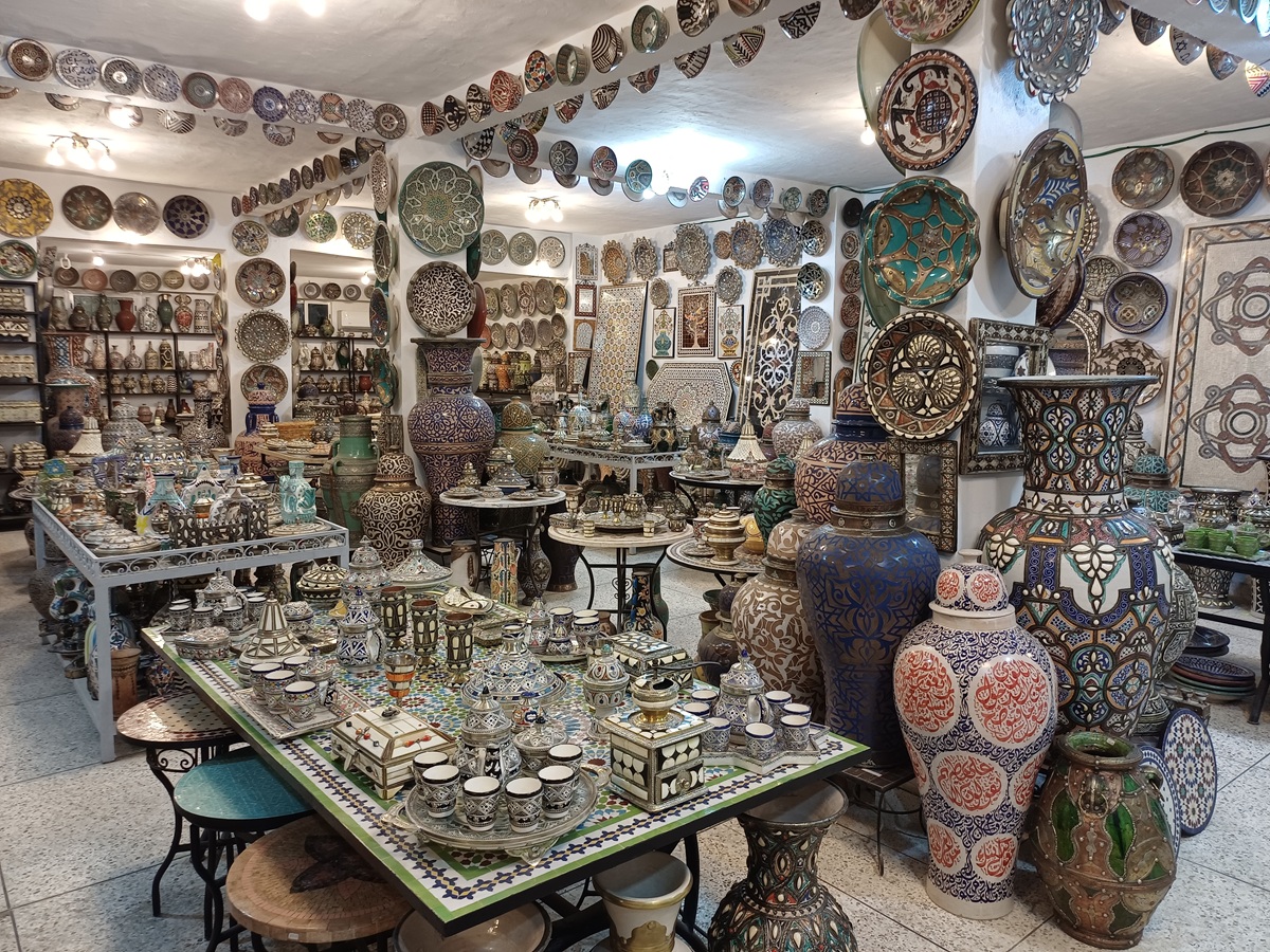 Фес, керамическая мастерская, торговый зал